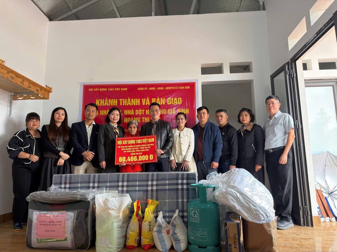 Thiện nguyện Hoàng Thị Vân