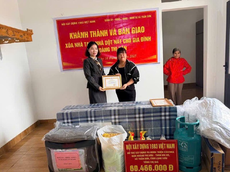Thiện nguyện Hoàng Thị Vân