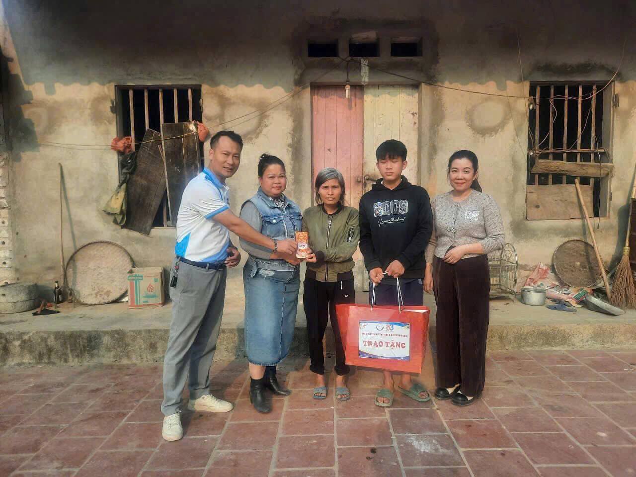 Hành Trình Mang Xuân Về Bản - Quý Hợi 1983